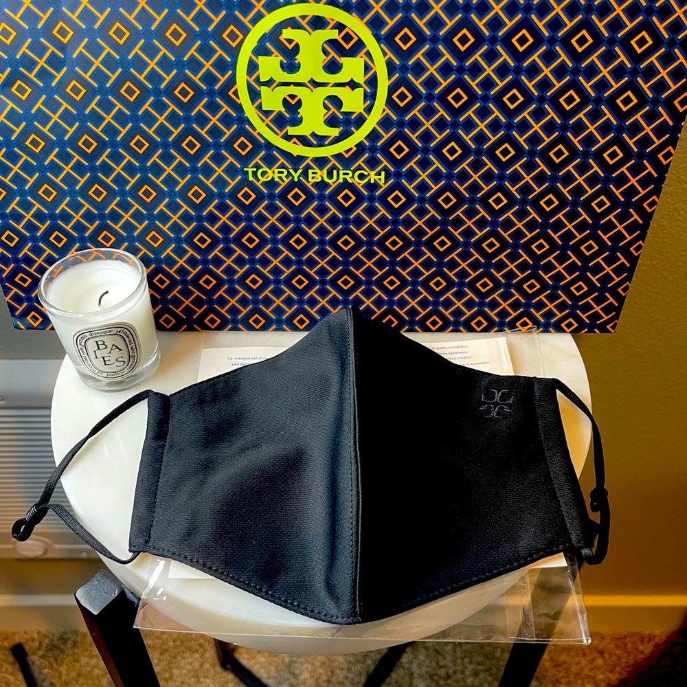 Single XL Tory Burch Face Mask